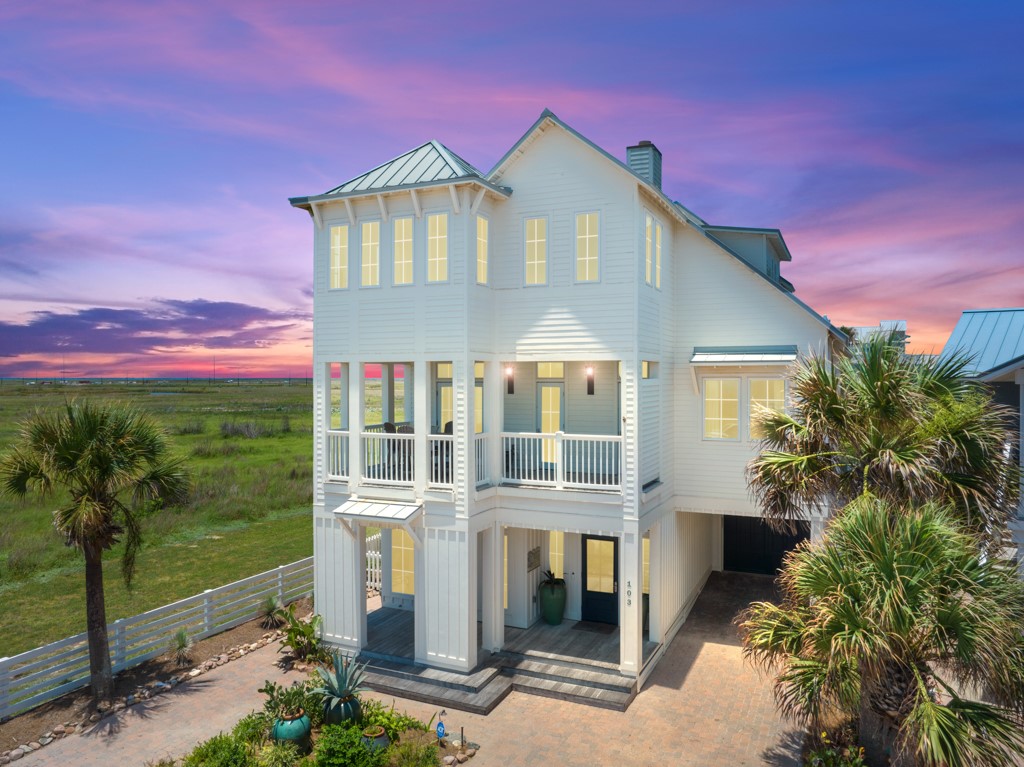 103 Seaside Drive Port Aransas TX 78373