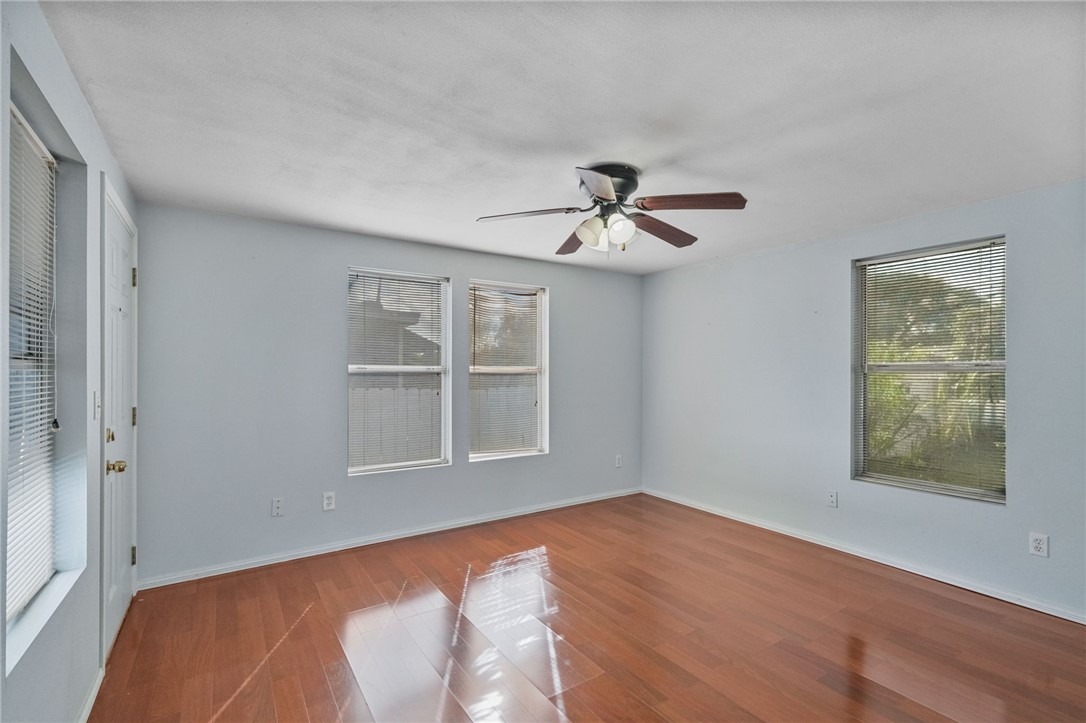 129 Pearse Drive Corpus Christi TX 78415