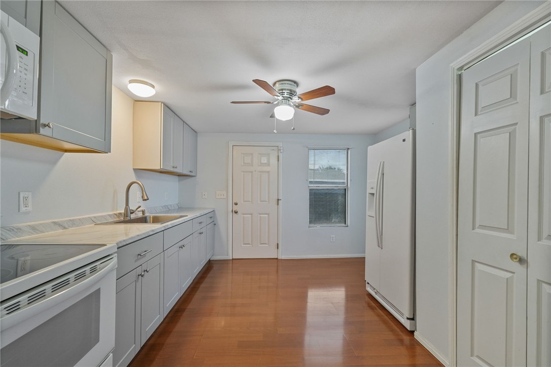 129 Pearse Drive Corpus Christi TX 78415