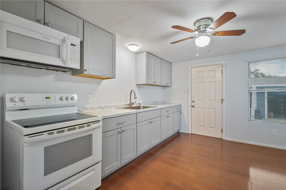 129 Pearse Drive Corpus Christi TX 78415