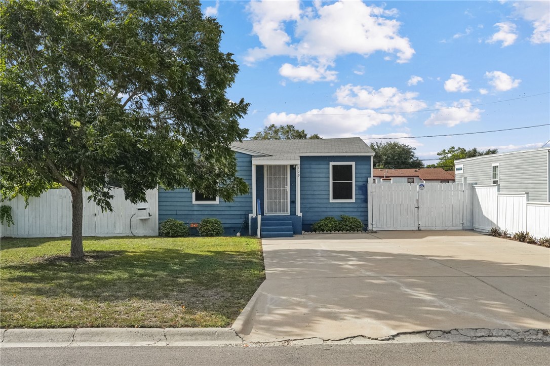 129 Pearse Drive Corpus Christi TX 78415