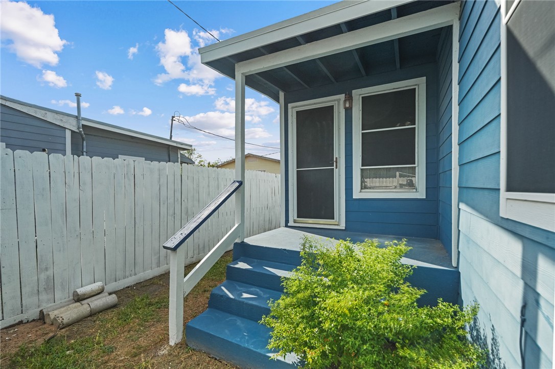 129 Pearse Drive Corpus Christi TX 78415