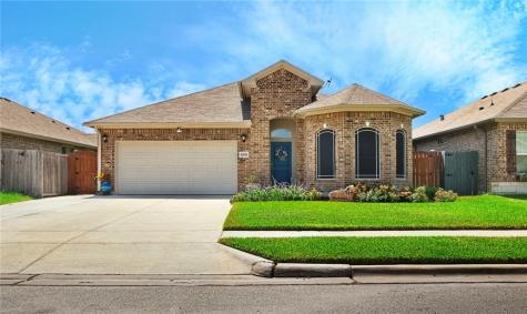 1005 Santa Catalina Portland TX 78374