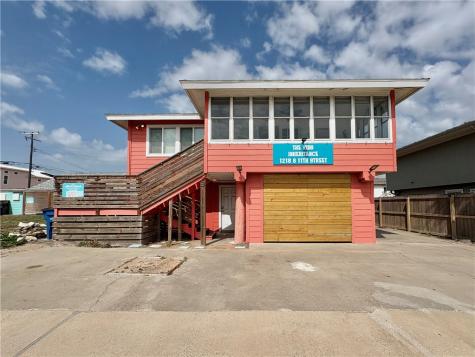 1218 S 11th Port Aransas TX 78373