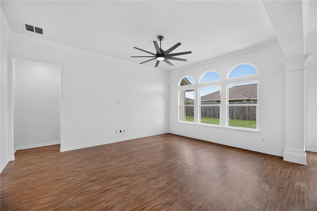 3913 Las Bahias Drive Corpus Christi TX 78414
