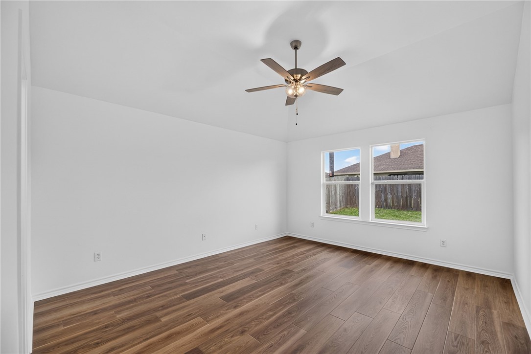 3913 Las Bahias Drive Corpus Christi TX 78414