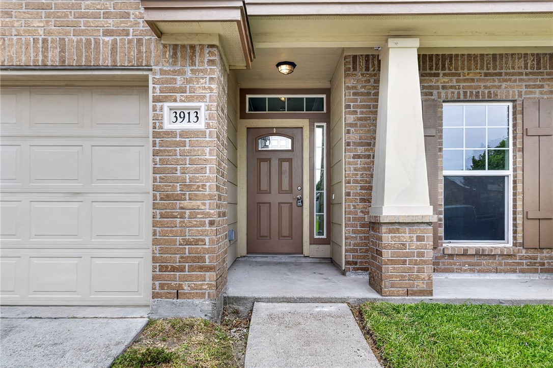 3913 Las Bahias Drive Corpus Christi TX 78414