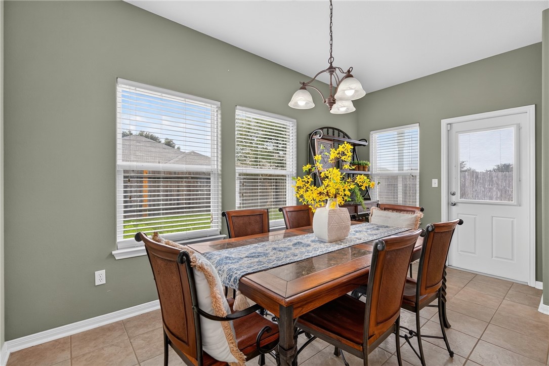2622 Las Brisas Street Corpus Christi TX 78414