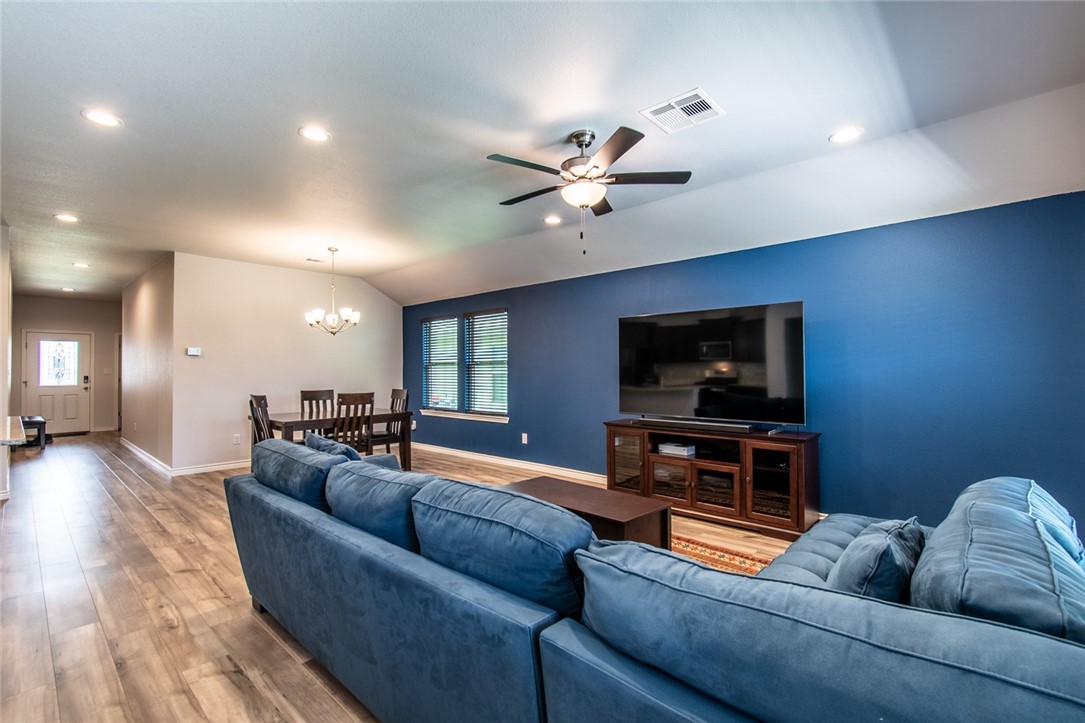 1241 Carnaby Street Corpus Christi TX 78415