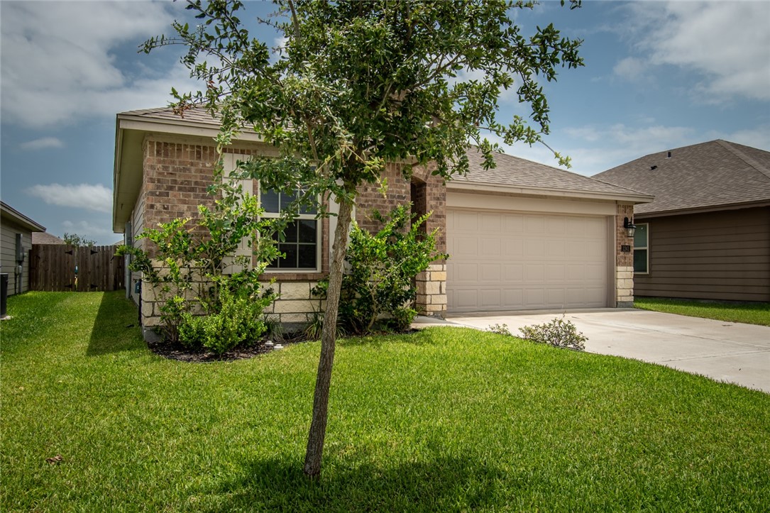 1241 Carnaby Street Corpus Christi TX 78415