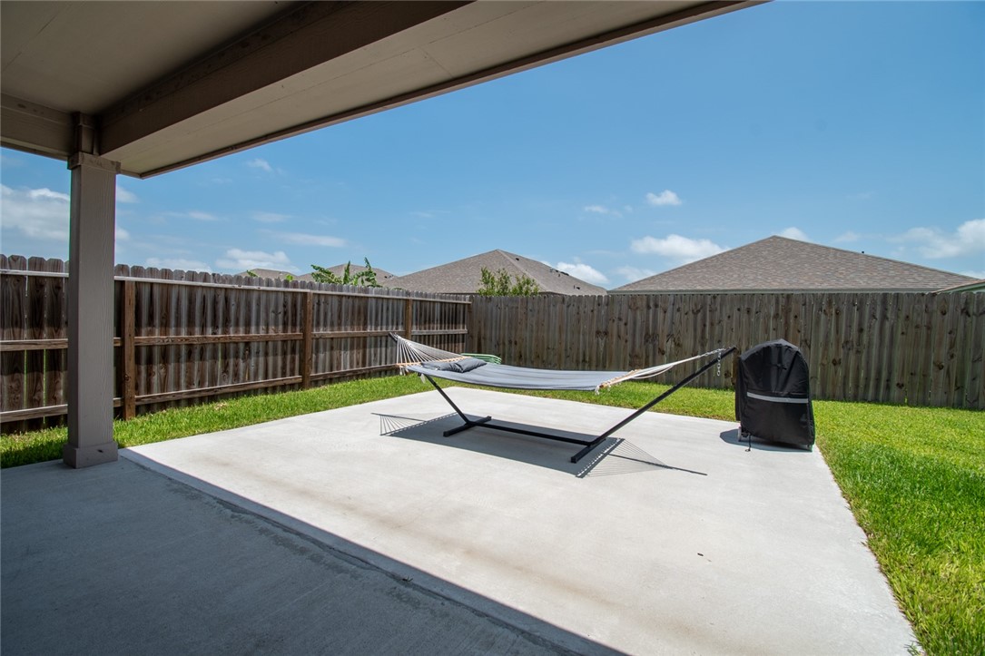 1241 Carnaby Street Corpus Christi TX 78415