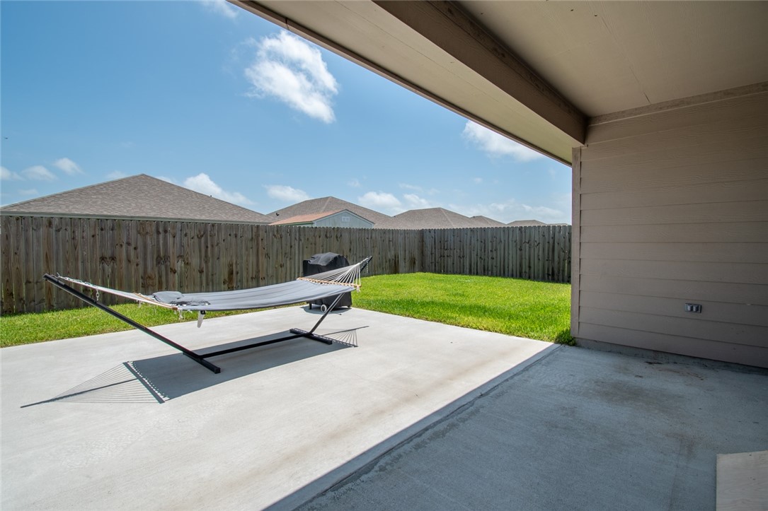 1241 Carnaby Street Corpus Christi TX 78415