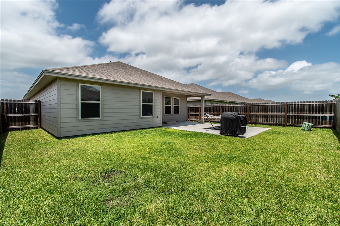 1241 Carnaby Street Corpus Christi TX 78415