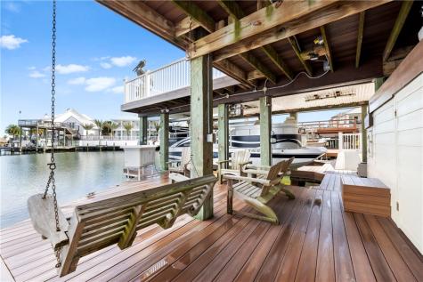 13806 Captains Row Corpus Christi TX 78418