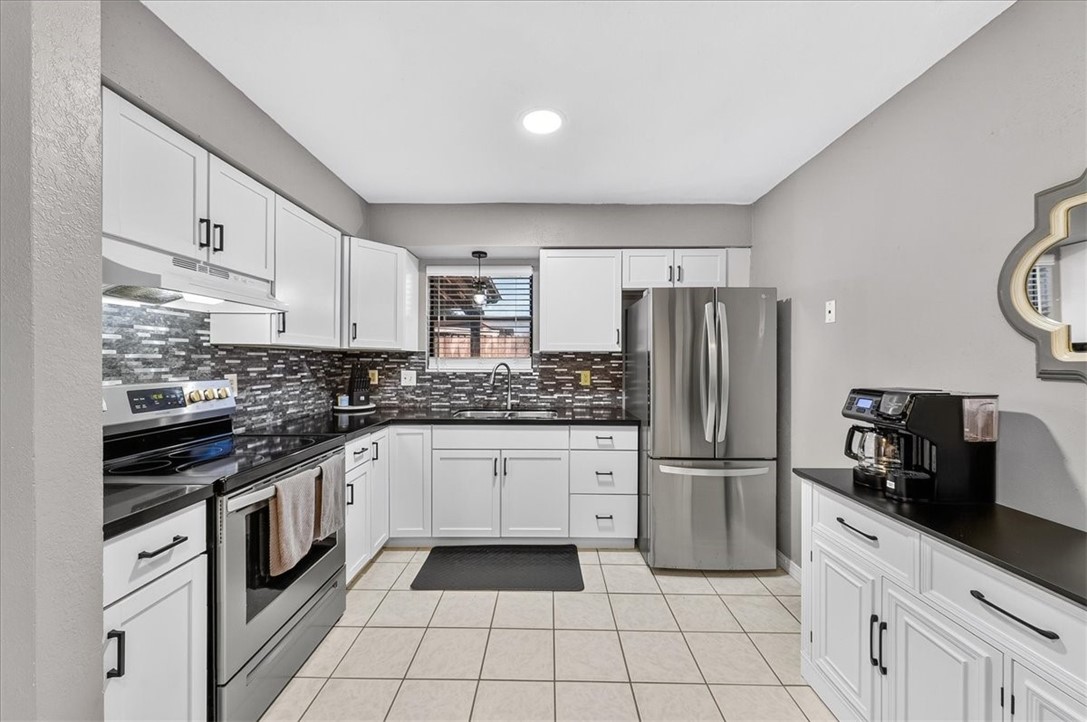 2629 Allencrest Drive Corpus Christi TX 78415