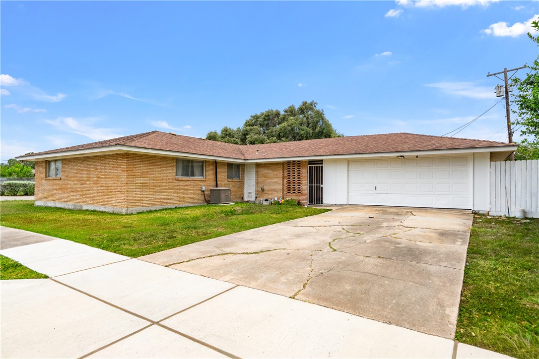 4326 Driftwood Place Corpus Christi TX 78411