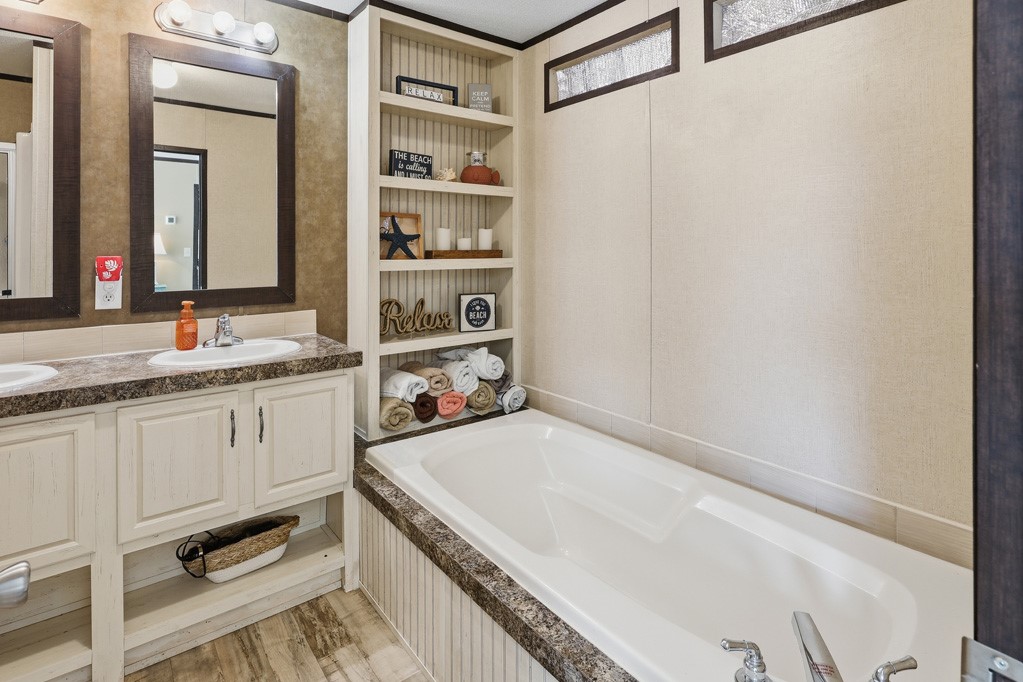 543 Hickory Avenue Rockport TX 78382