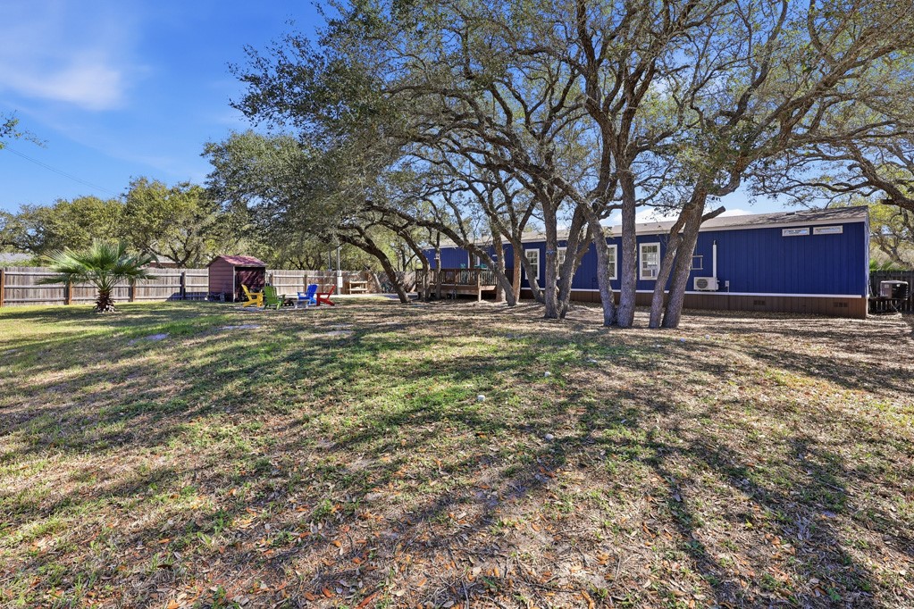 543 Hickory Avenue Rockport TX 78382