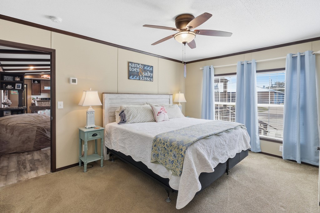 543 Hickory Avenue Rockport TX 78382