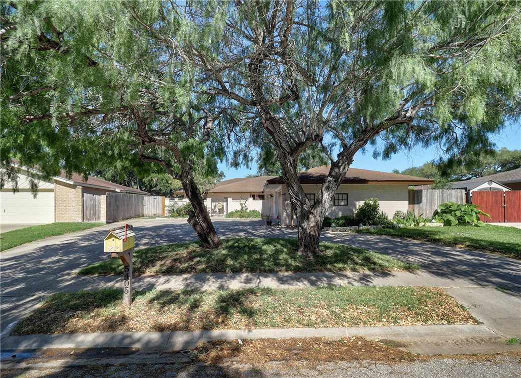 5405 Whitemarsh Drive Corpus Christi TX 78413