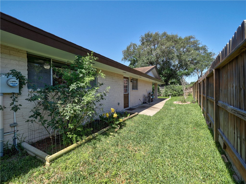 5405 Whitemarsh Drive Corpus Christi TX 78413