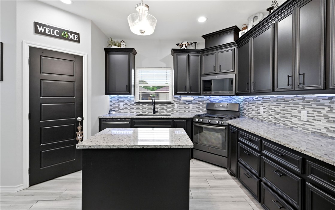 11501 Willowood Creek Drive Corpus Christi TX 78410