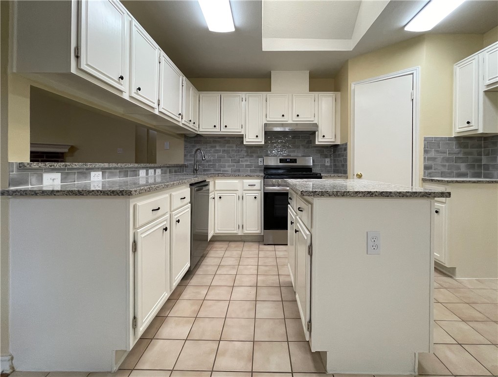 4221 Ridge View Drive Corpus Christi TX 78413