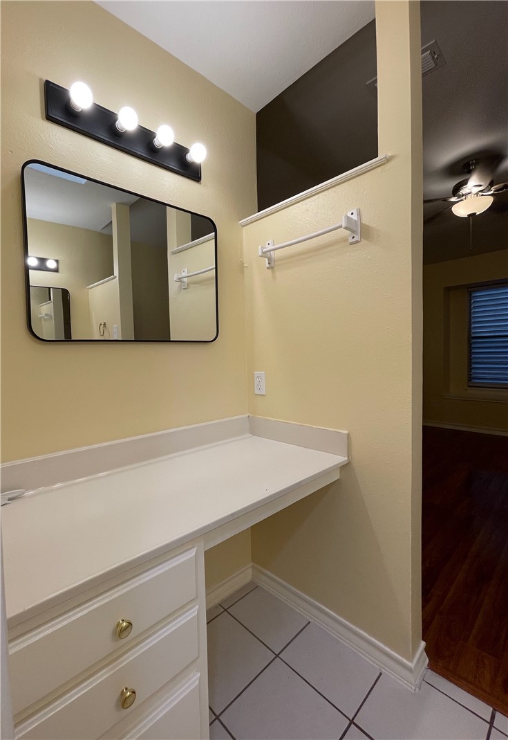 4221 Ridge View Drive Corpus Christi TX 78413