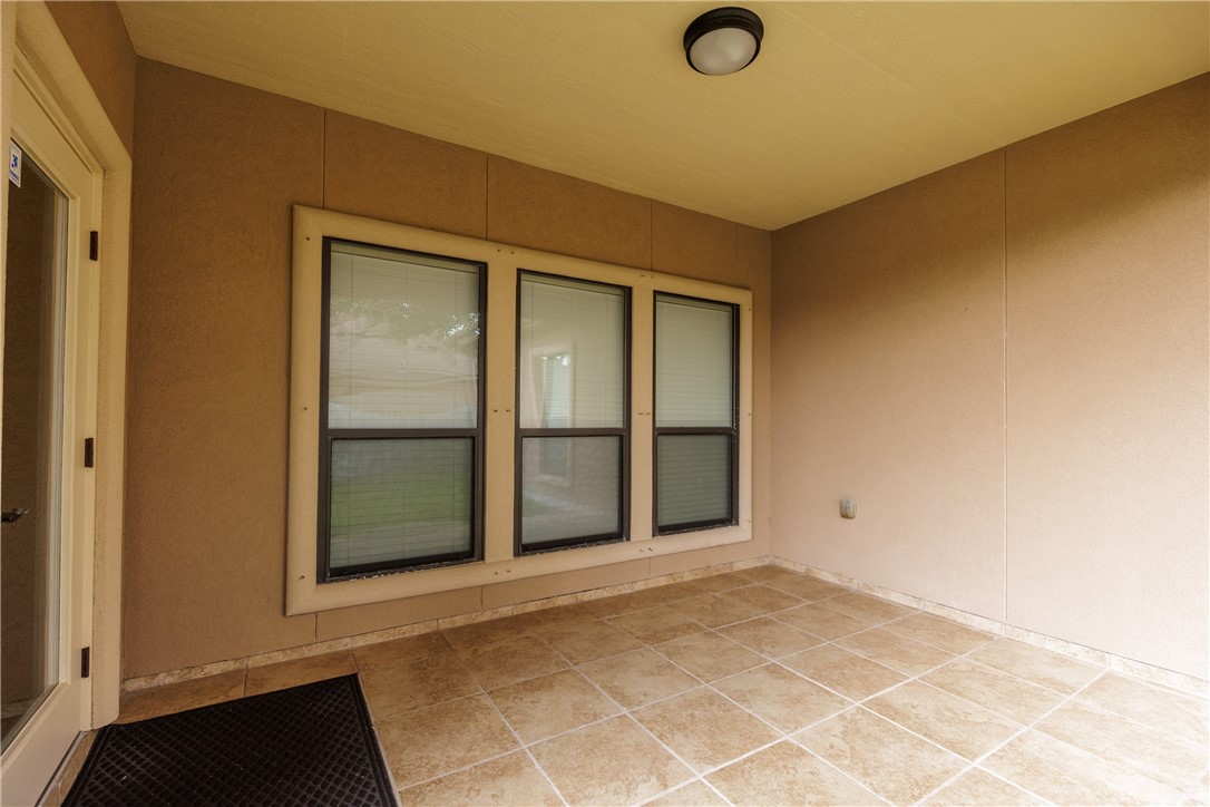 7518 White Dove Drive Corpus Christi TX 78414