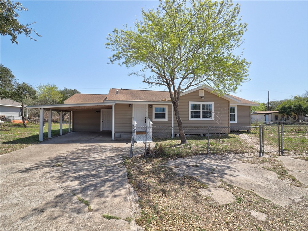 321 N 12th Street Aransas Pass TX 78336
