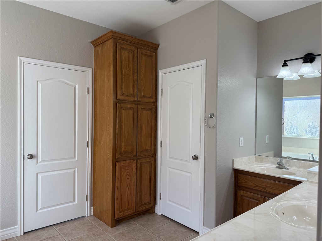 2517 Scabbard Drive Corpus Christi TX 78414