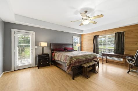 392 Winding Way Dr E Victoria TX 77905