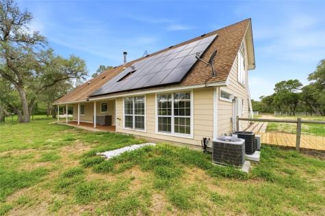 392 Winding Way Dr E Victoria TX 77905