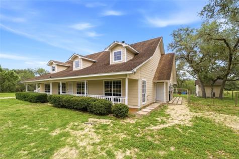 392 Winding Way Dr E Victoria TX 77905
