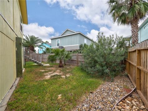617 Pelican Port Aransas TX 78373