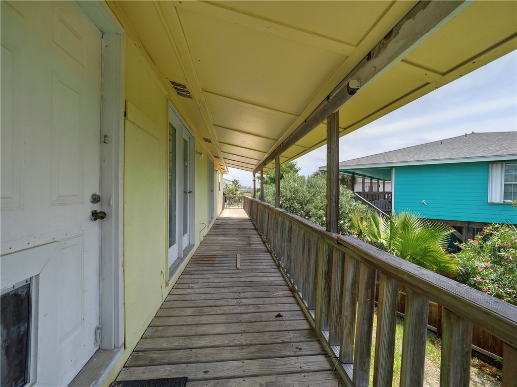617 Pelican Port Aransas TX 78373
