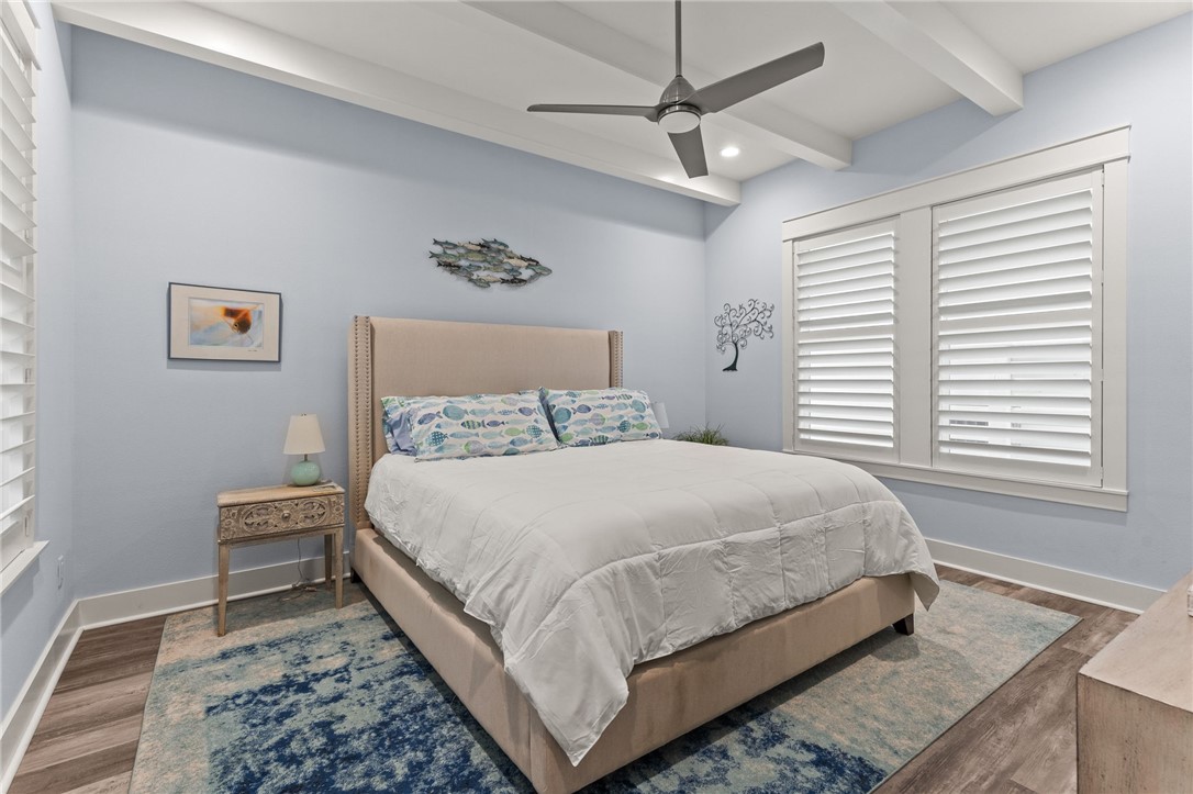 145 Foxtail Lane Rockport TX 78382