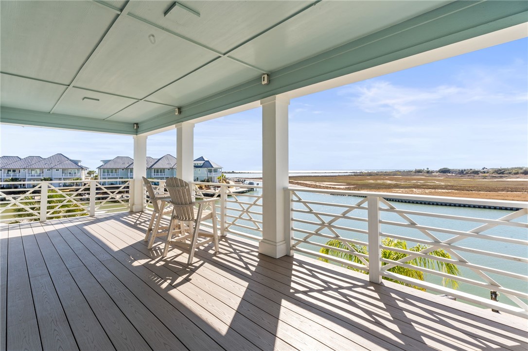 145 Foxtail Lane Rockport TX 78382