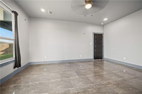 6718 Effat Drive Corpus Christi TX 78414