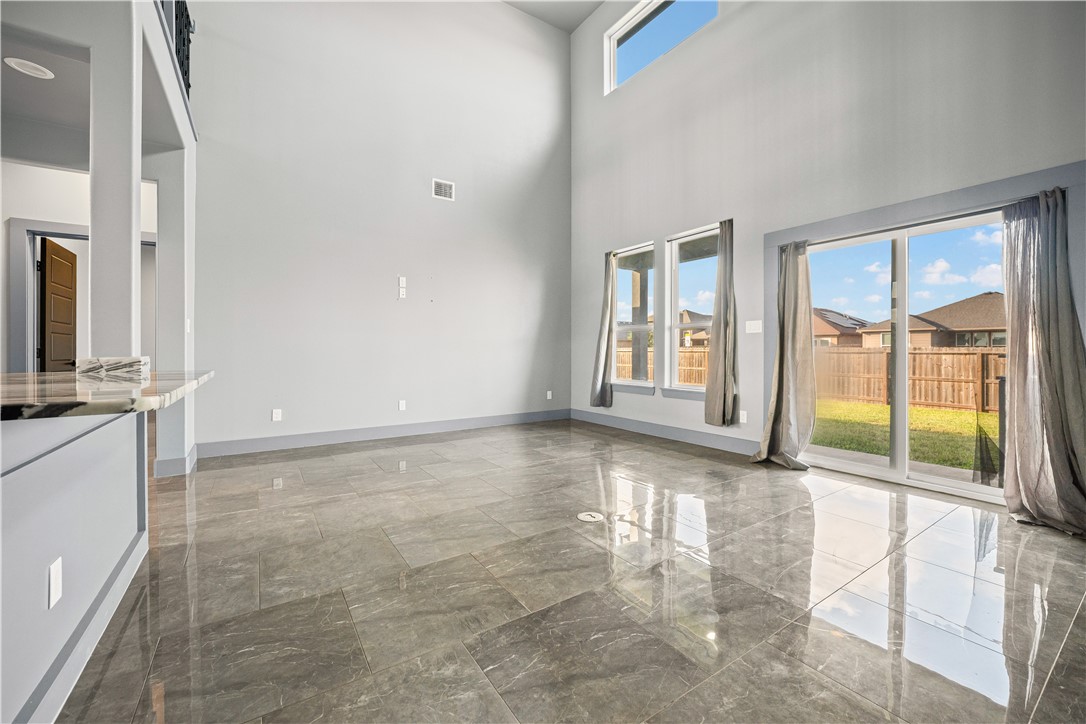6718 Effat Drive Corpus Christi TX 78414