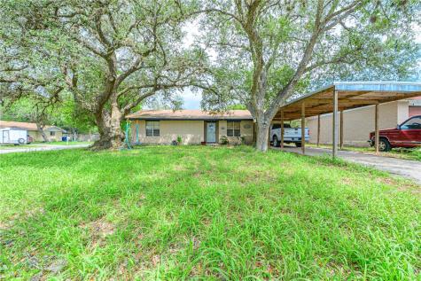808 W Carter Street Beeville TX 78102