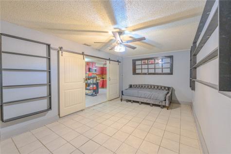 808 W Carter Street Beeville TX 78102
