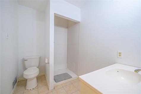 808 W Carter Street Beeville TX 78102