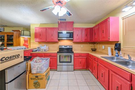 808 W Carter Street Beeville TX 78102