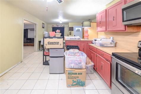 808 W Carter Street Beeville TX 78102