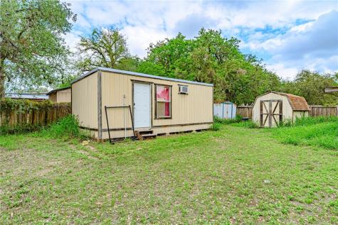 808 W Carter Street Beeville TX 78102