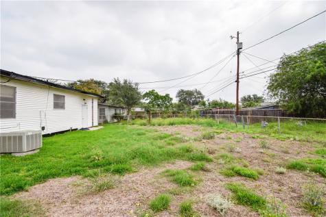 914 Clare Drive Corpus Christi TX 78412