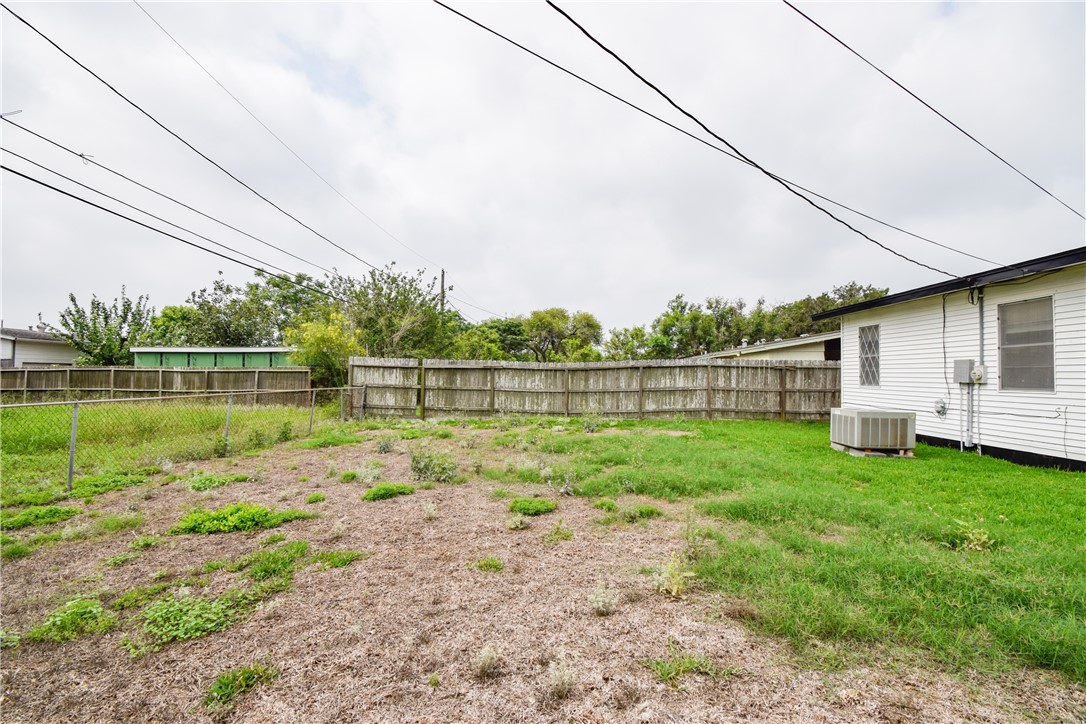 914 Clare Drive Corpus Christi TX 78412
