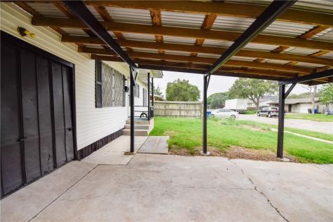 914 Clare Drive Corpus Christi TX 78412