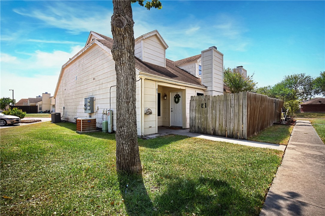 7202 Mansions Drive E1 Corpus Christi TX 78414